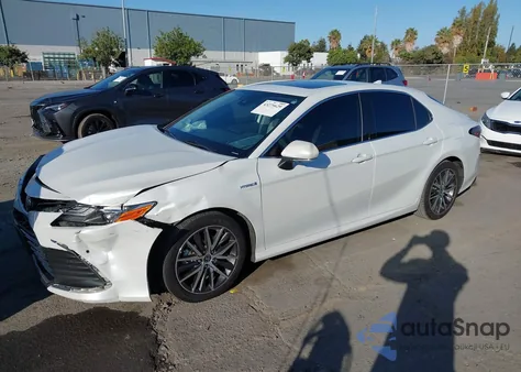 2021 Toyota Camry Xle Hybrid from USA, damaged, VIN 4T1F31AK3MU567000